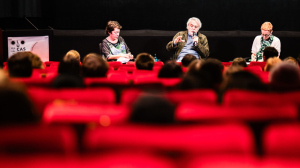Paneldiskussion "Das Kindeswohl im Kino zwischen Kunst, Schutz und Vermittlung" Paneldiskussion "Das Kindeswohl im Kino zwischen Kunst, Schutz und Vermittlung"